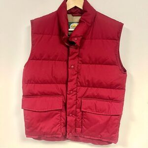 Cabela's Men's Bold Red Quilted fleece lined Vest sm
